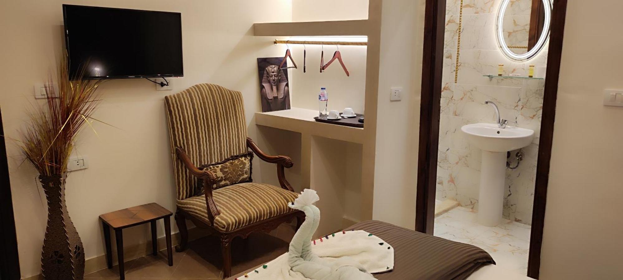 Pyramids Kingdom - Guest House Kafrat al Jabal Екстер'єр фото