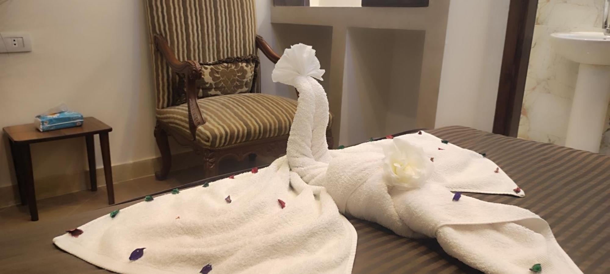Pyramids Kingdom - Guest House Kafrat al Jabal Екстер'єр фото