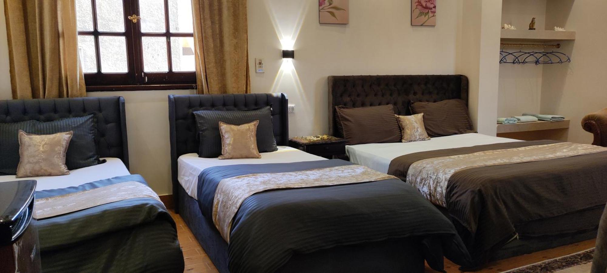 Pyramids Kingdom - Guest House Kafrat al Jabal Екстер'єр фото