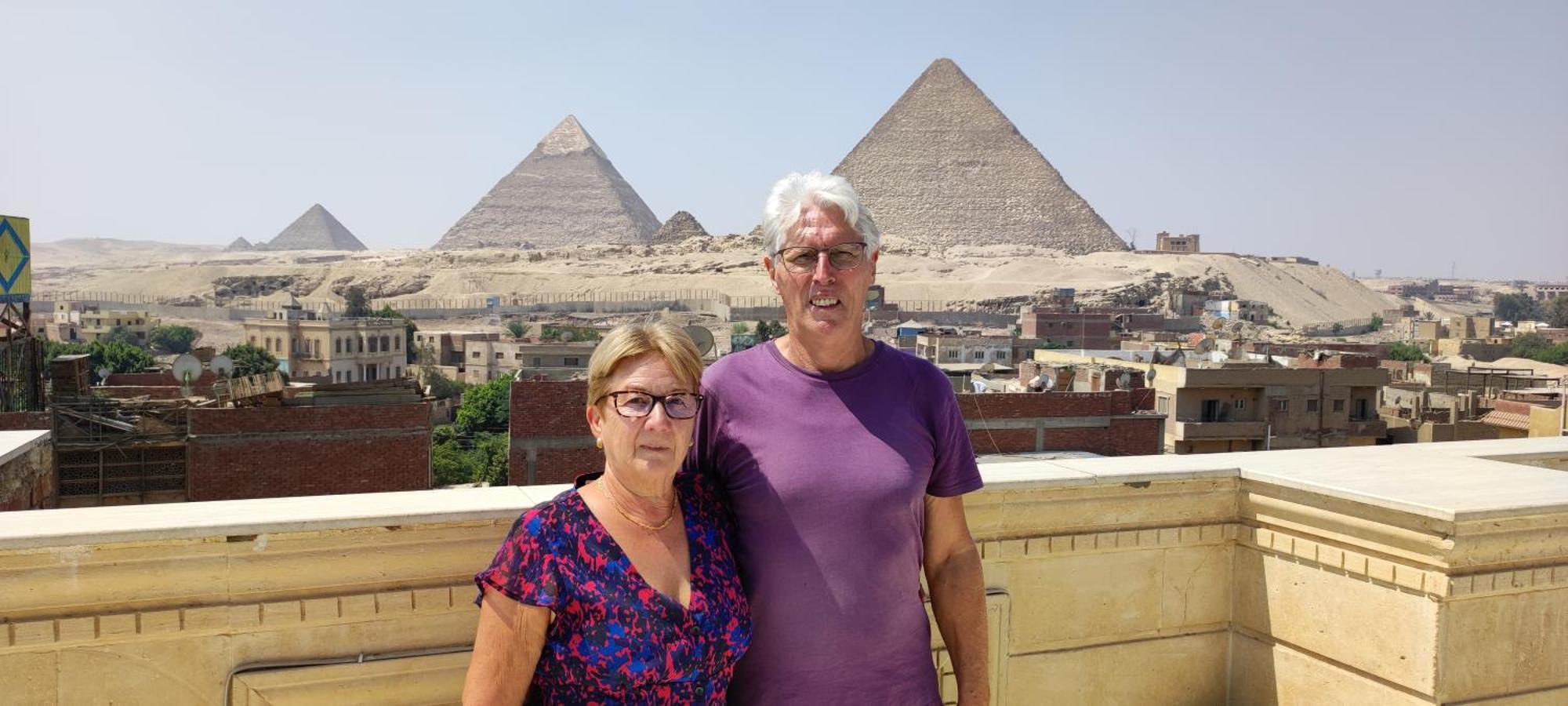 Pyramids Kingdom - Guest House Kafrat al Jabal Екстер'єр фото
