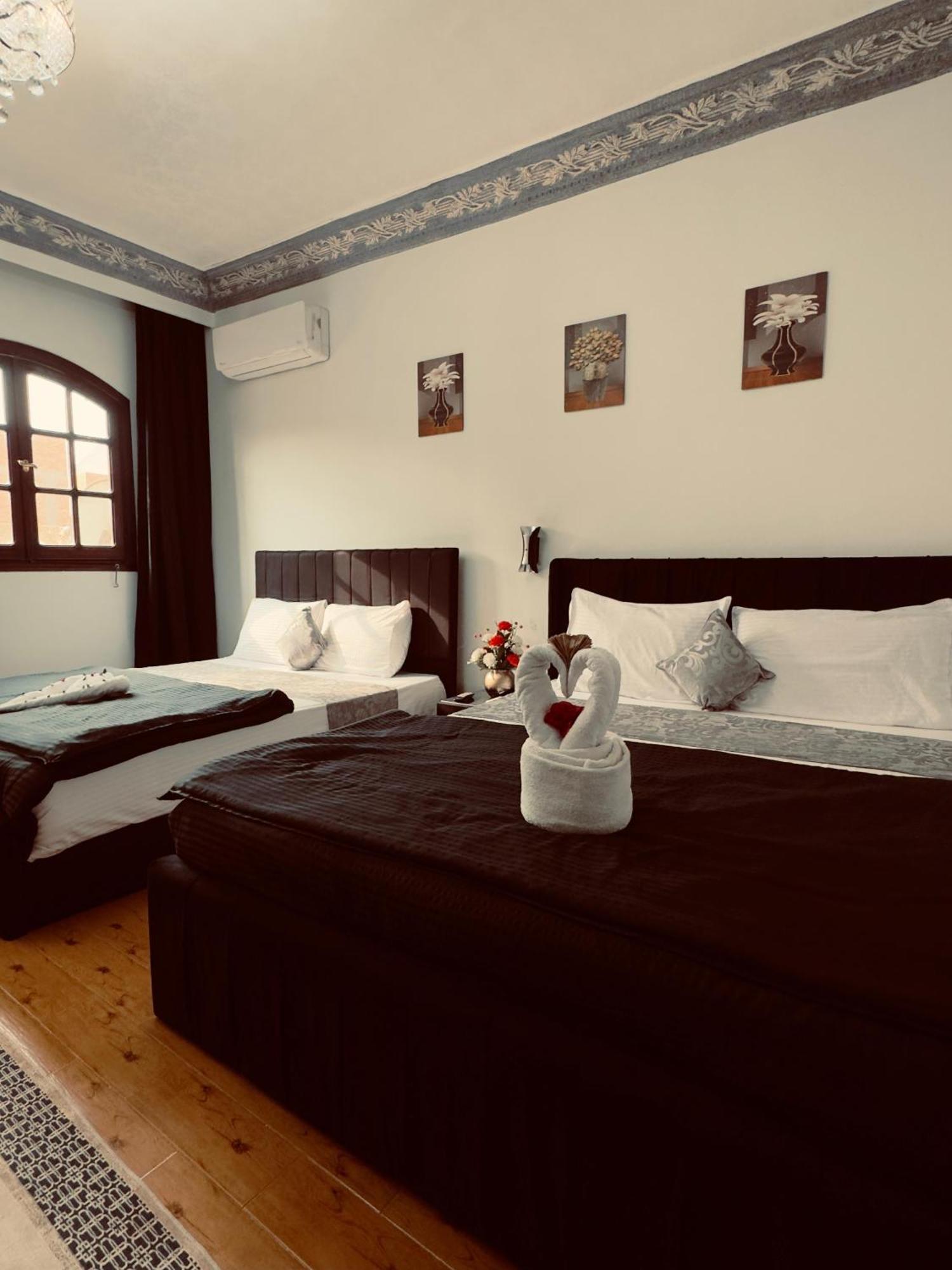 Pyramids Kingdom - Guest House Kafrat al Jabal Екстер'єр фото