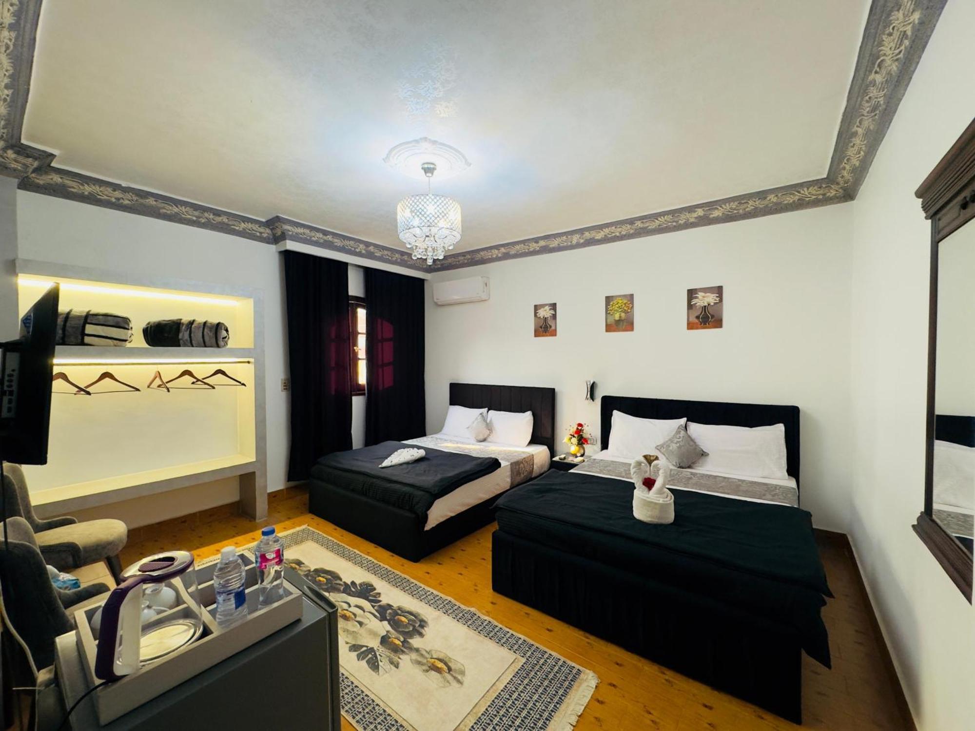Pyramids Kingdom - Guest House Kafrat al Jabal Екстер'єр фото