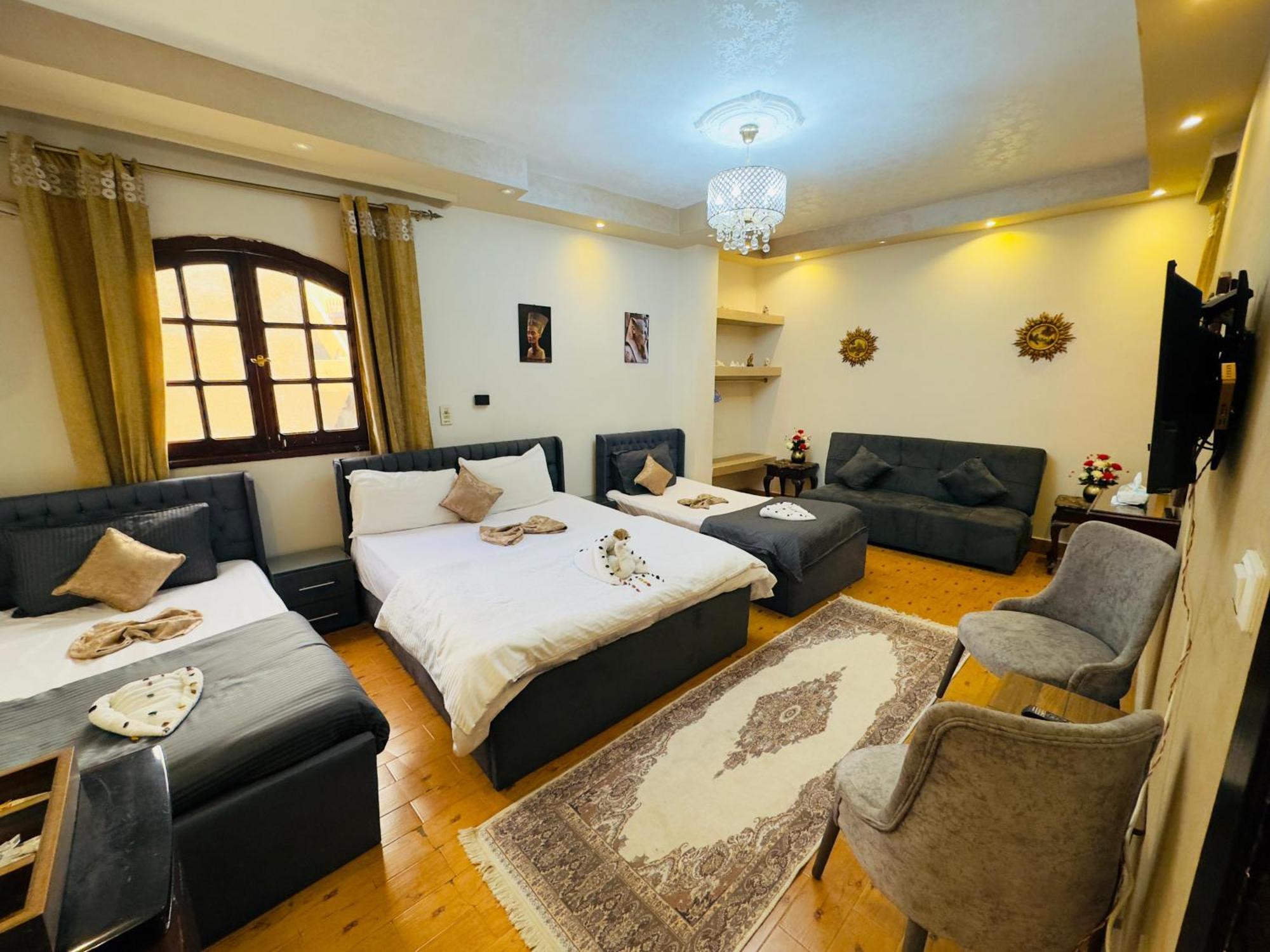 Pyramids Kingdom - Guest House Kafrat al Jabal Екстер'єр фото